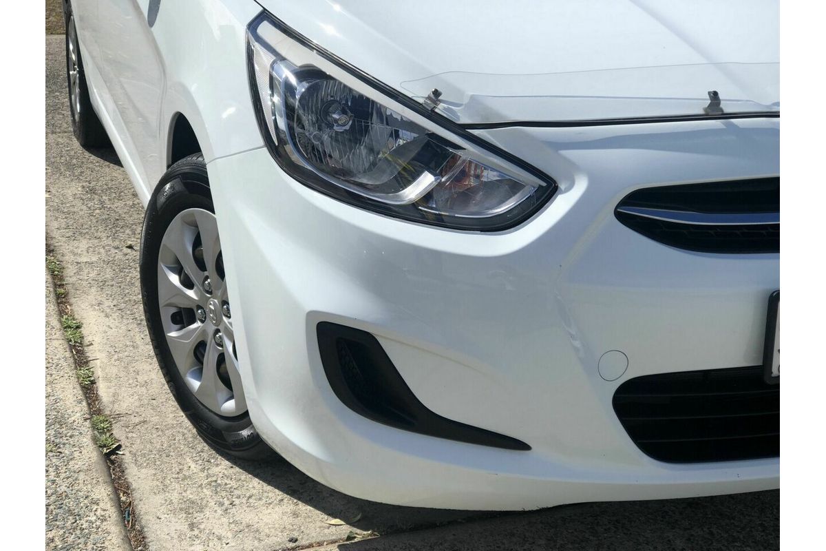 2015 Hyundai Accent Active RB2