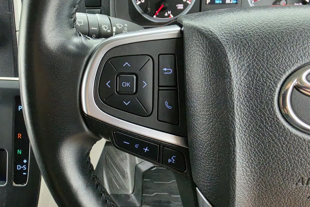 2024 Toyota Hiace GDH300R LWB