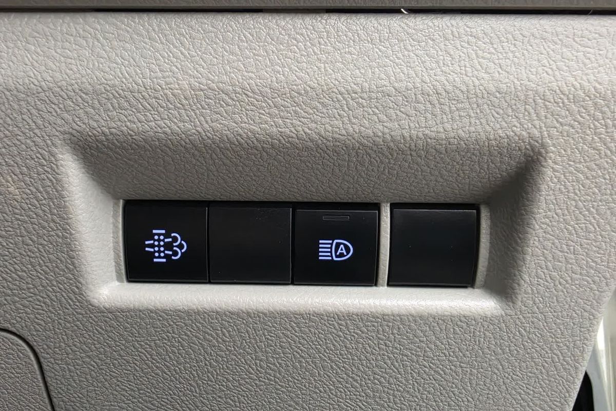 2024 Toyota Hiace GDH300R LWB