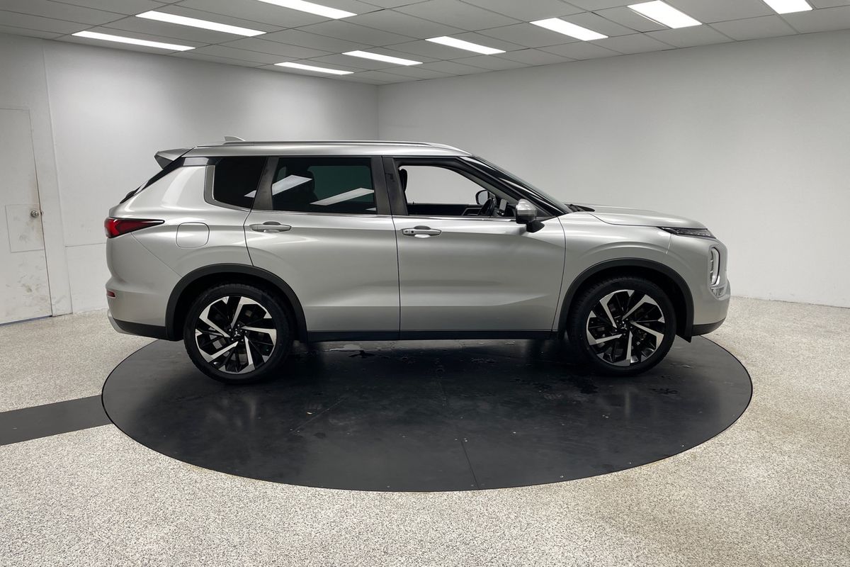 2022 Mitsubishi Outlander Aspire ZM
