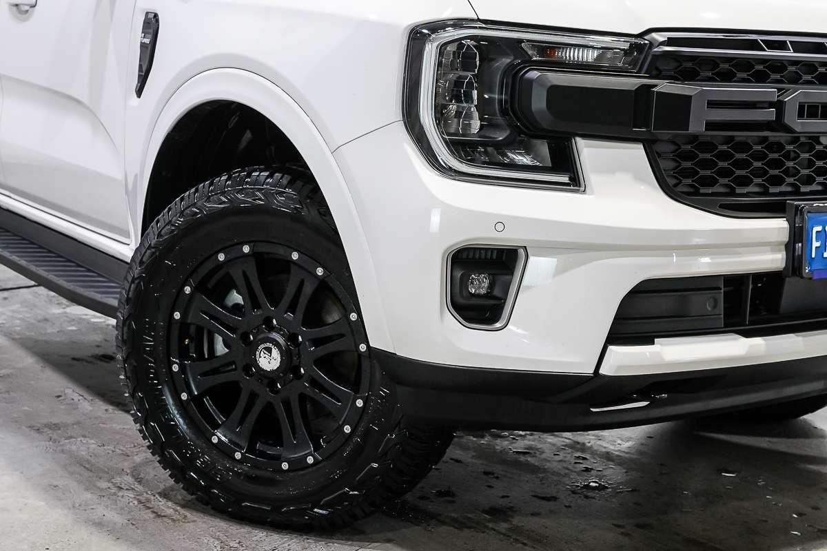 2023 Ford Everest Ambiente 2.0L