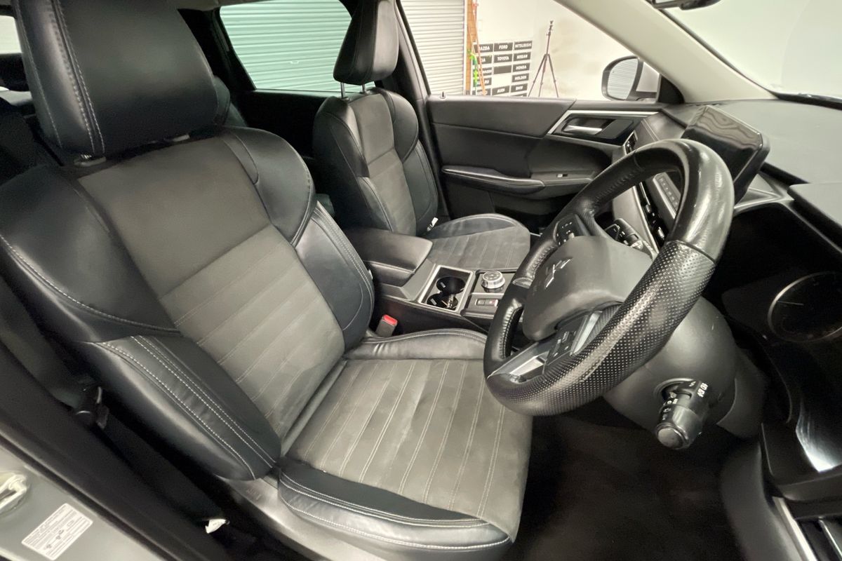 2022 Mitsubishi Outlander Aspire ZM