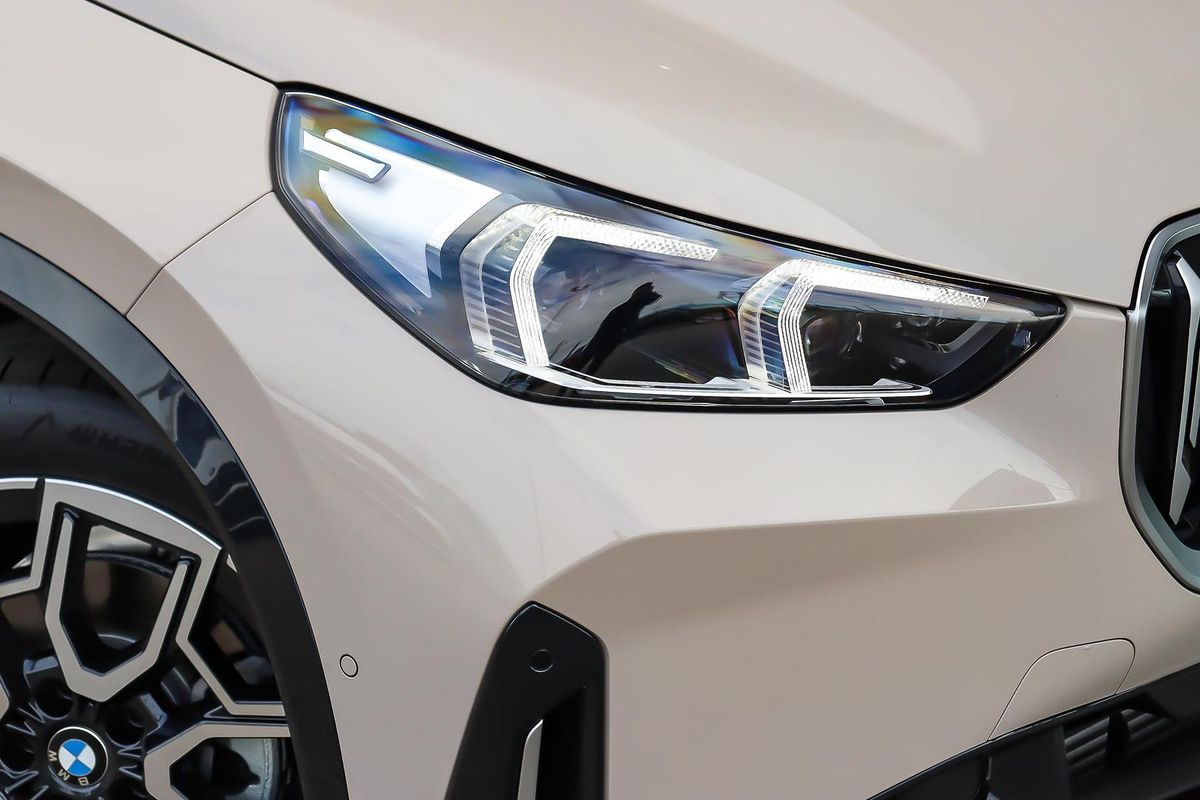 2026 BMW X1 xDrive20i U11