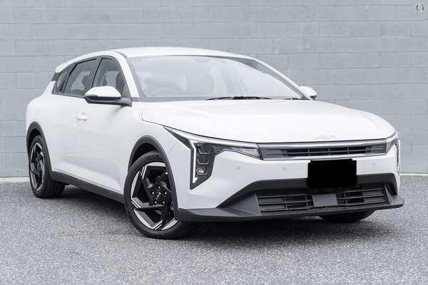 2025 Kia K4 Sport CL4m