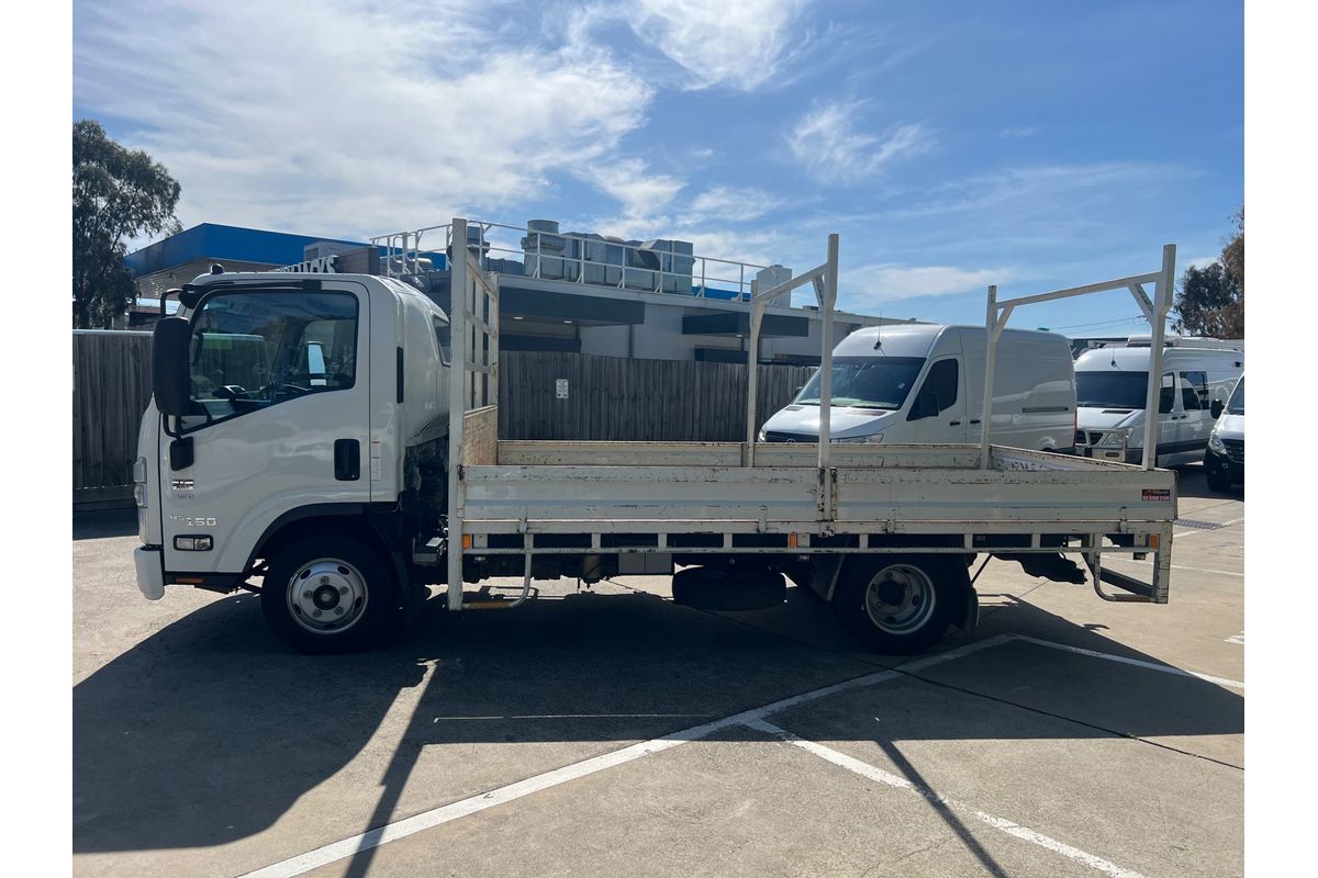 2022 Isuzu N Series NNR 45-150 MWB