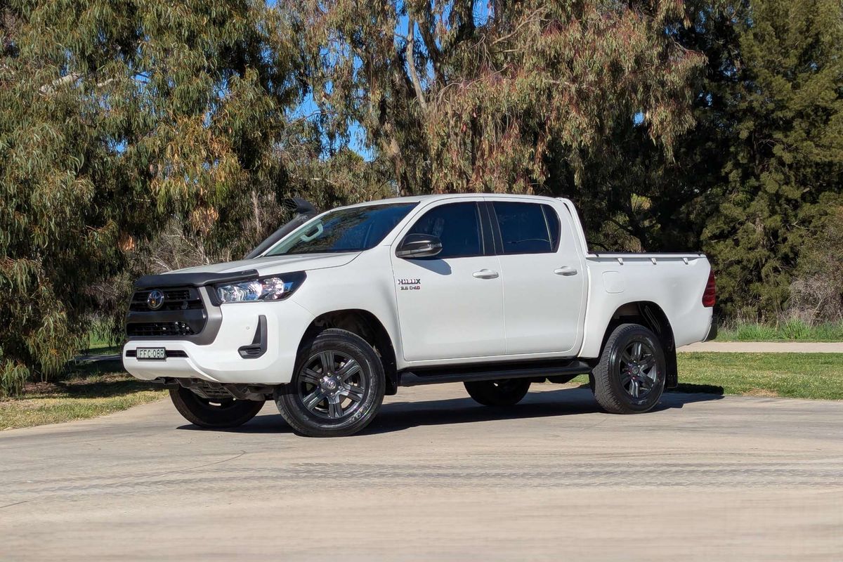 2023 Toyota Hilux SR GUN126R 4X4