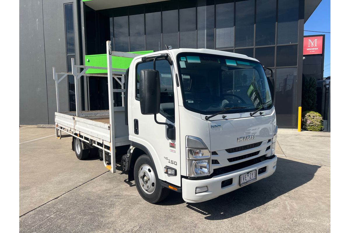 2022 Isuzu N Series NNR 45-150 MWB