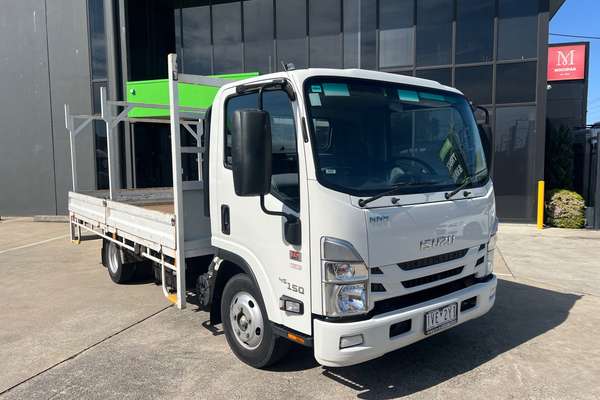 2022 Isuzu N Series NNR 45-150 MWB
