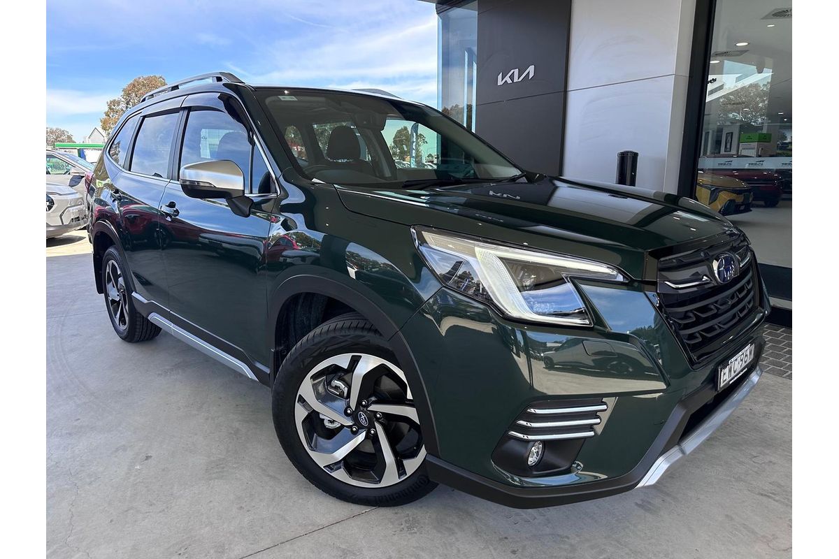 2022 Subaru Forester 2.5i-S S5