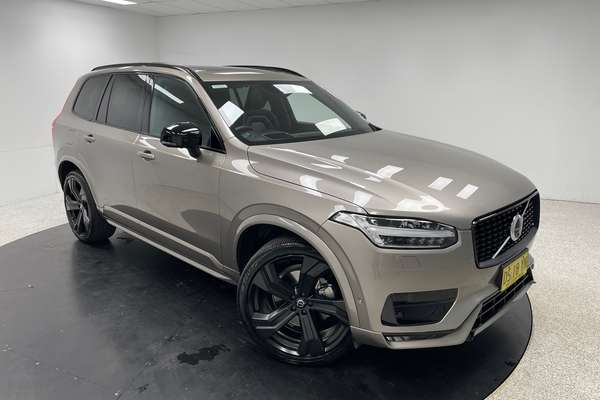 2022 Volvo XC90