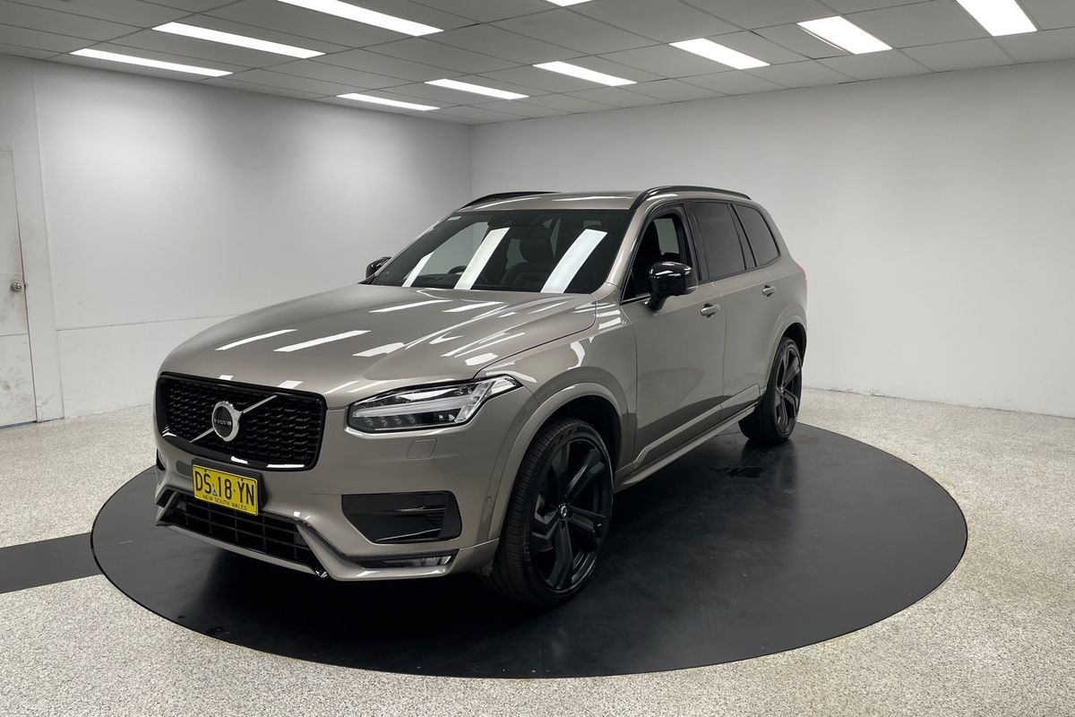 2022 Volvo XC90