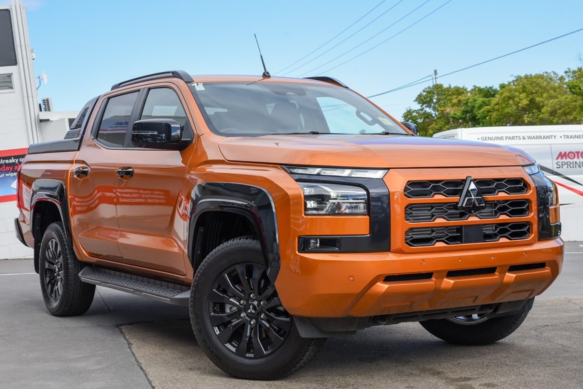 2025 Mitsubishi Triton GSR MV 4X4
