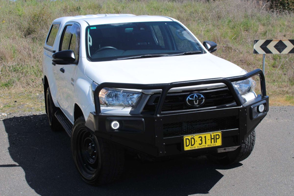 2021 Toyota Hilux SR GUN126R 4X4