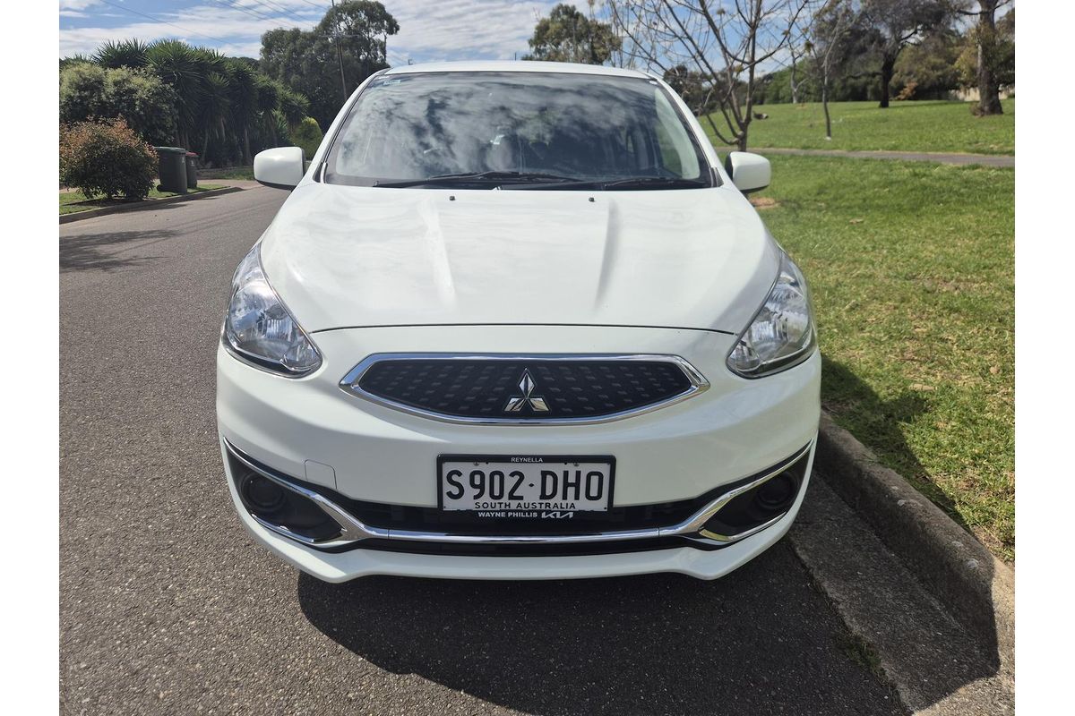 2018 Mitsubishi Mirage ES LA