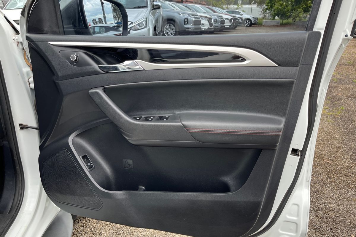 2021 LDV T60 LUXE SK8C 4X4