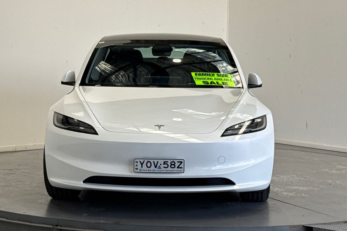 2024 Tesla Model 3 REAR-WHEEL DRIVE MY24