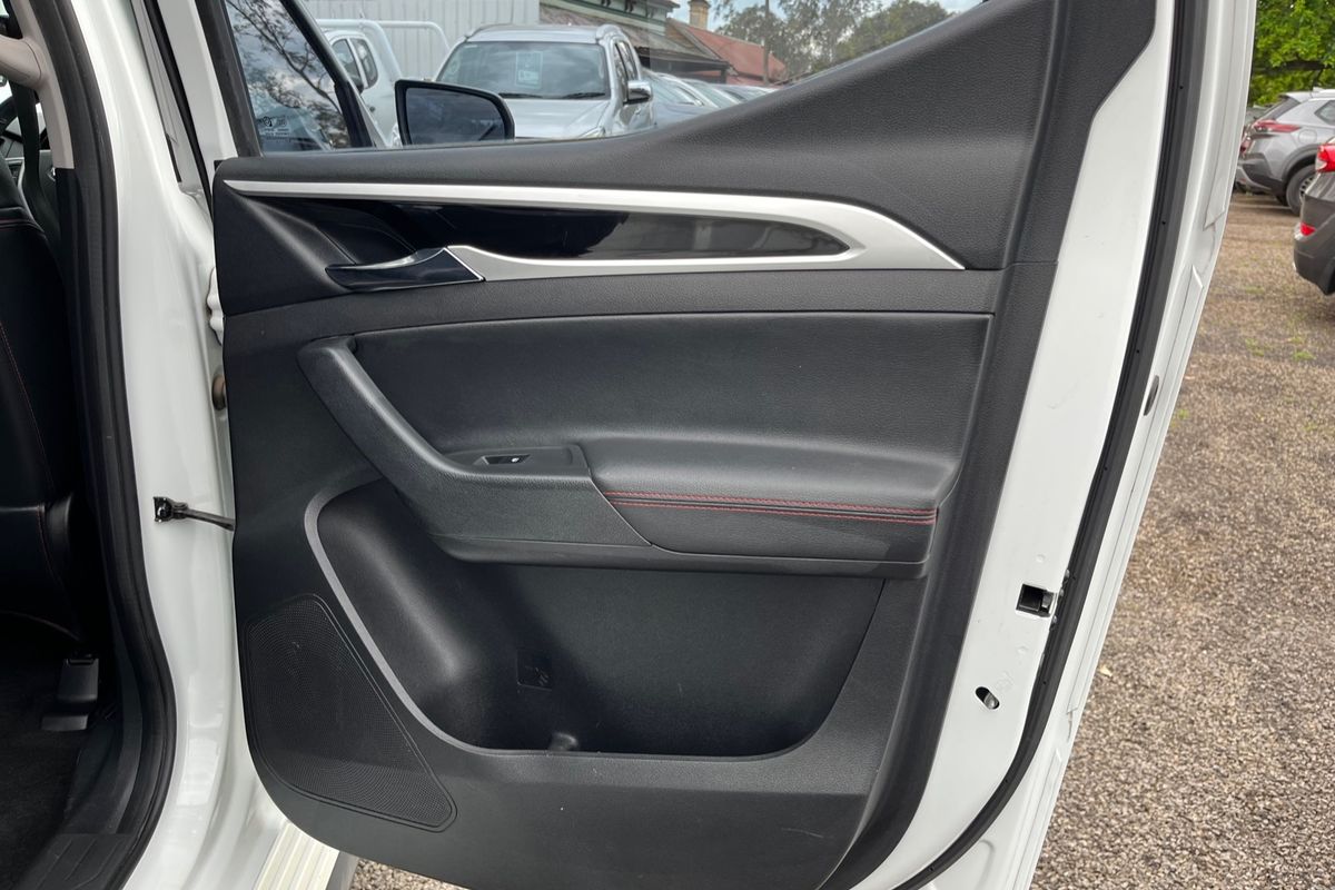 2021 LDV T60 LUXE SK8C 4X4