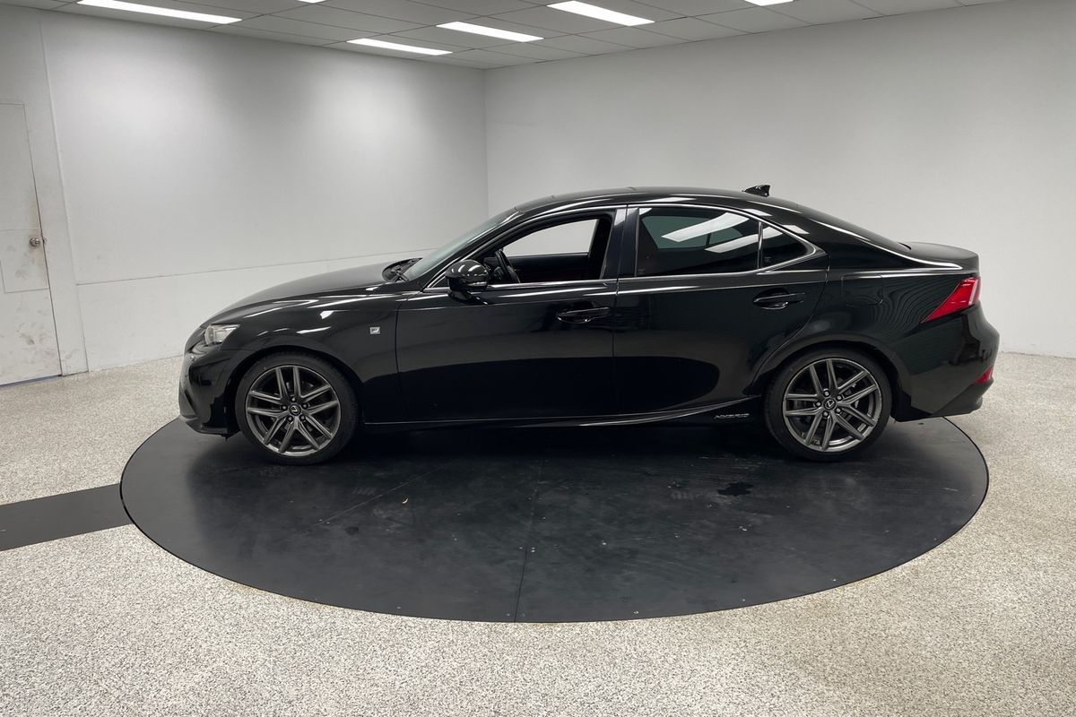 2014 Lexus IS IS250 F Sport GSE30R