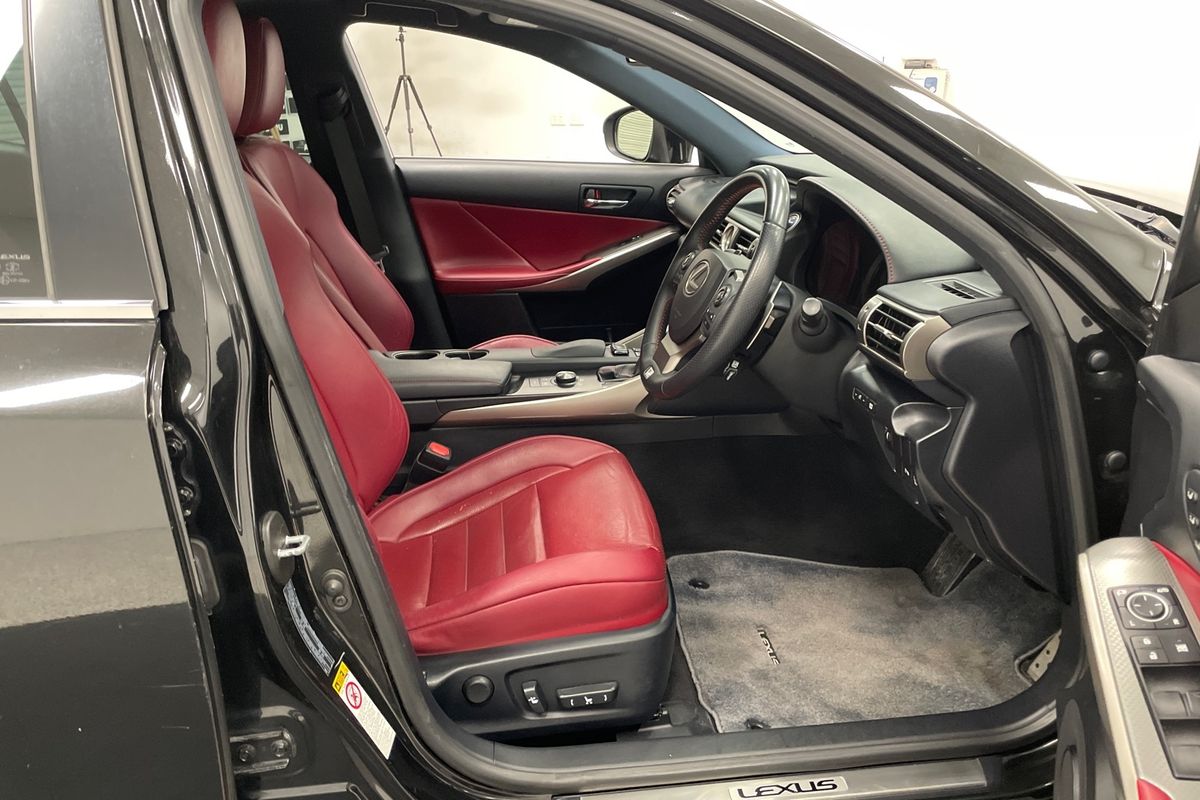 2014 Lexus IS IS250 F Sport GSE30R