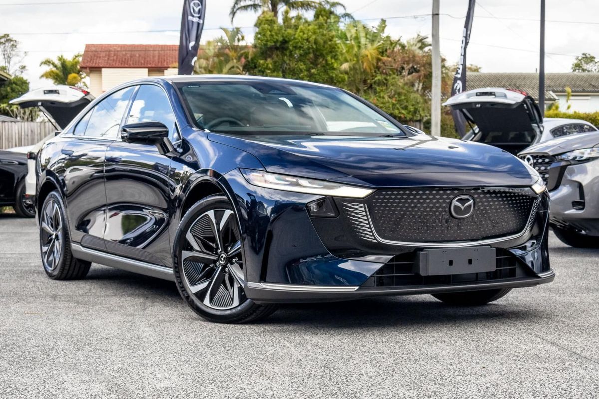 2026 Mazda 6e E35 GT