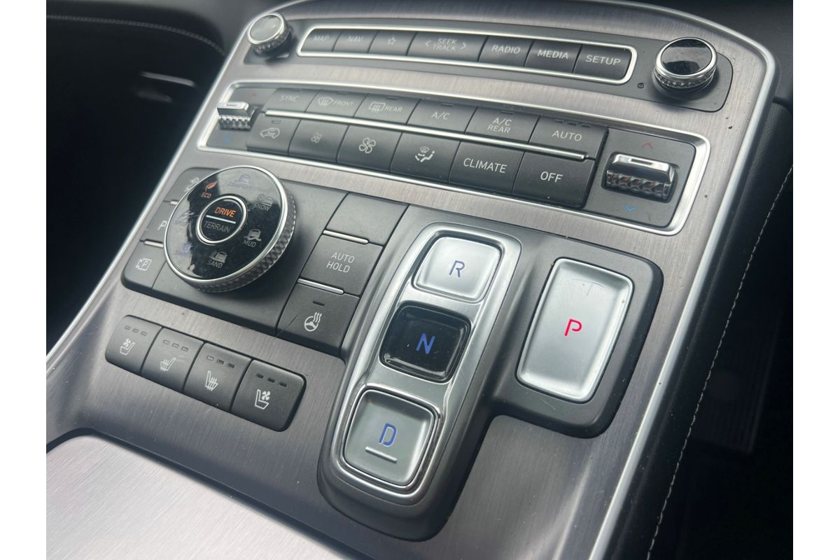 2022 Hyundai Santa Fe Highlander TM.V4 image 18
