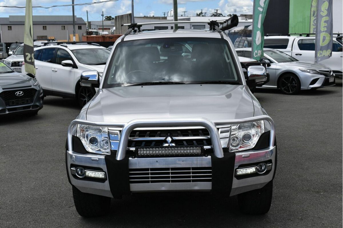 2018 Mitsubishi Pajero Exceed NX