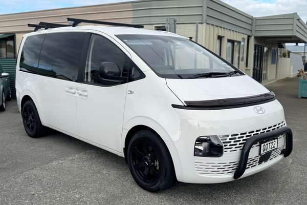 2024 Hyundai STARIA LOAD 2.2DT/8AT