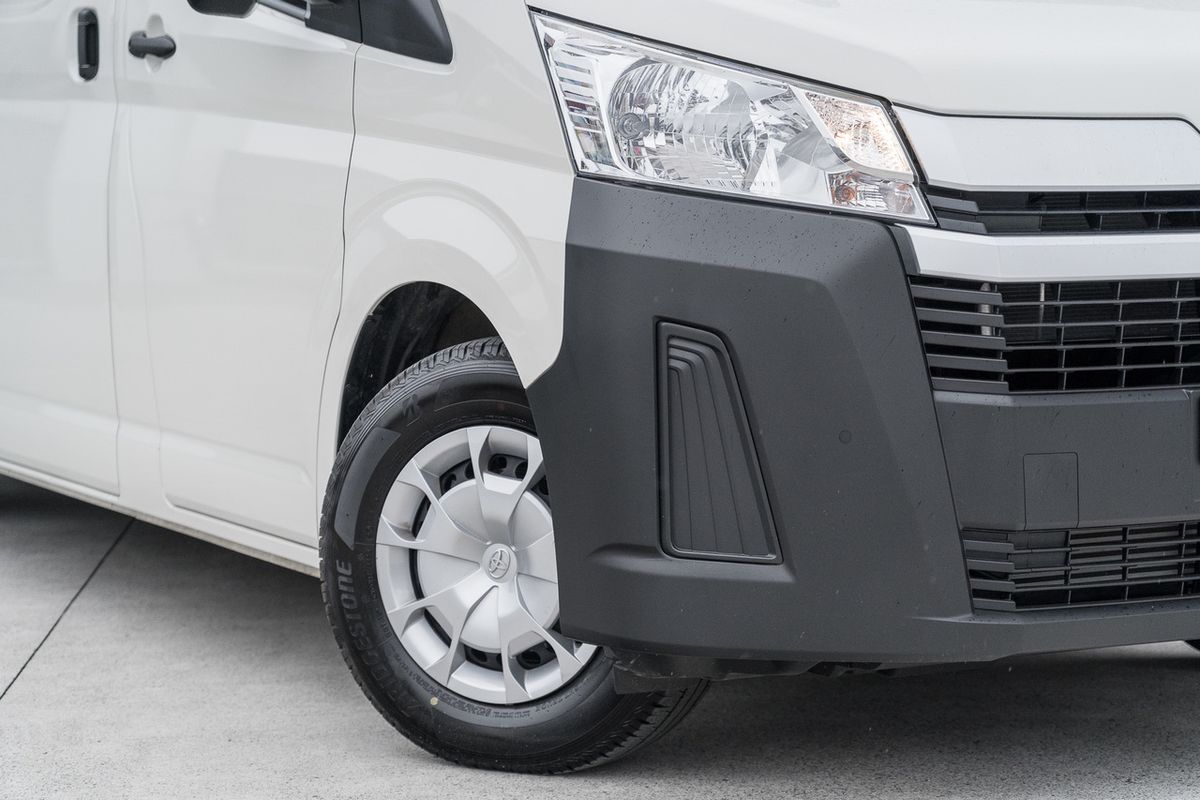 2025 Toyota Hiace GDH320R ELWB High Roof