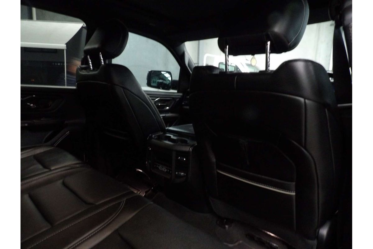 2023 RAM 1500 Limited RamBox DT 4X4 SWB image 8