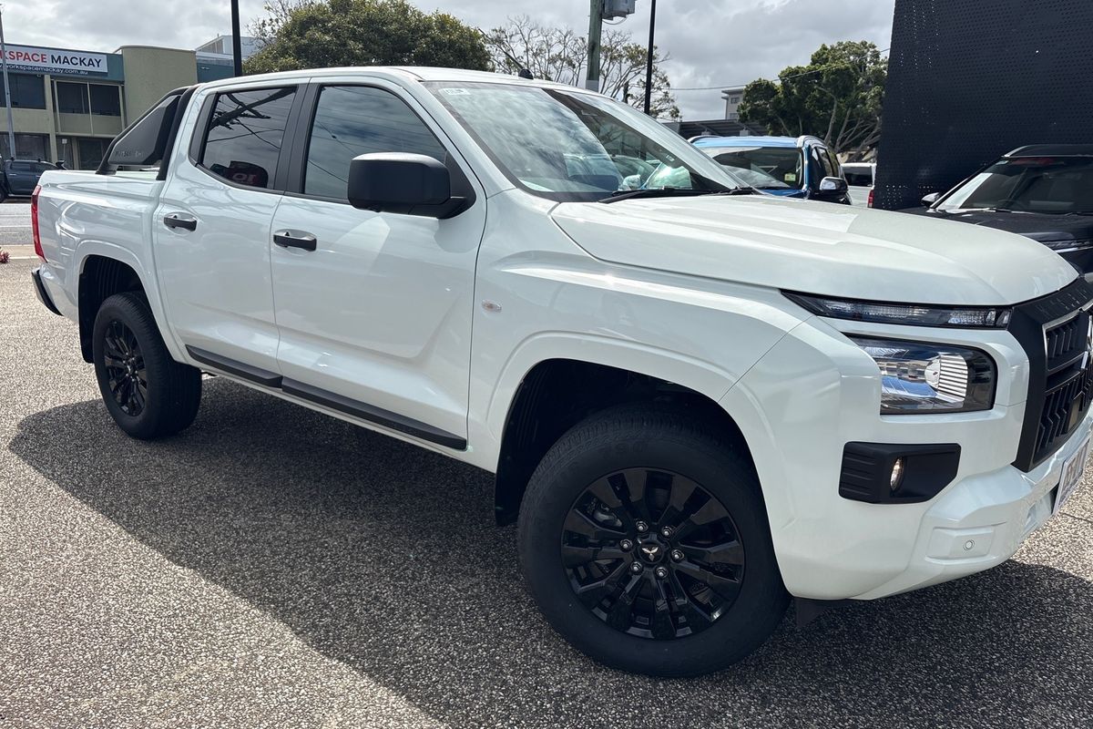 2025 Mitsubishi Triton GLX-R MV 4X4