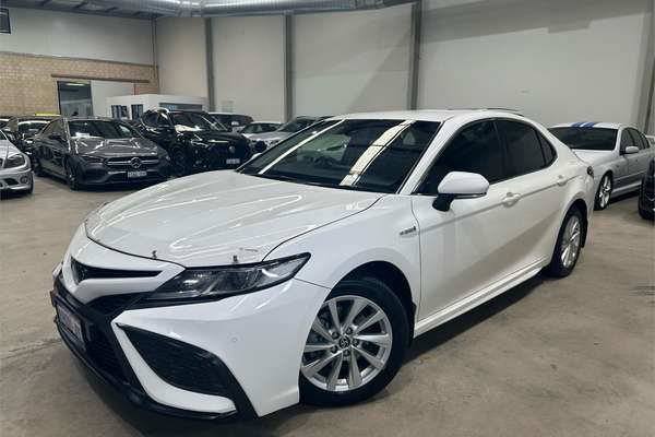 2022 Toyota Camry Ascent Sport AXVH70R