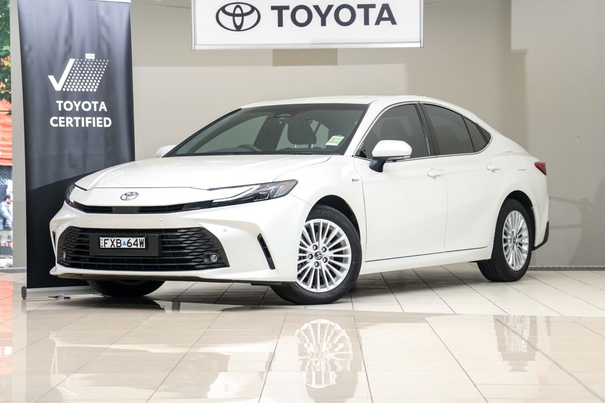 2025 Toyota Camry Ascent Sport AXVH80R