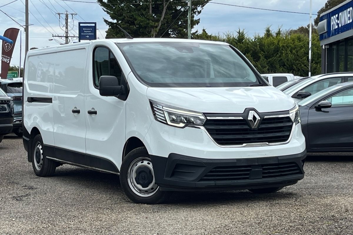 2023 Renault Trafic Pro X82 SWB Low Roof