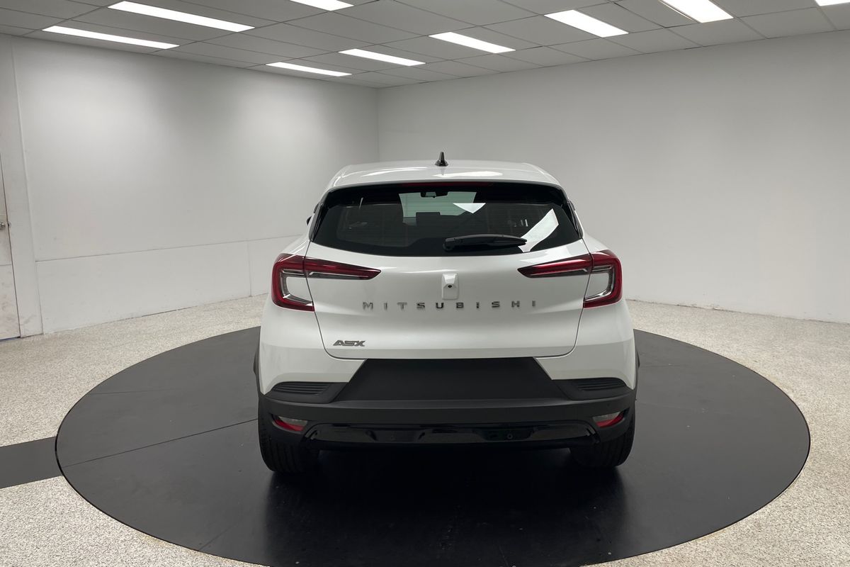 2025 Mitsubishi ASX LS XE
