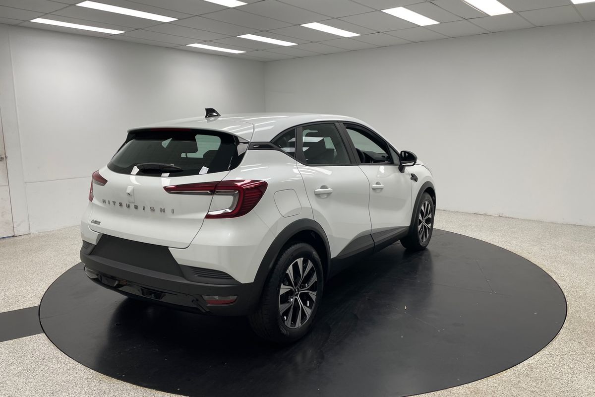 2025 Mitsubishi ASX LS XE