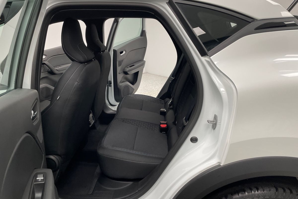 2025 Mitsubishi ASX LS XE