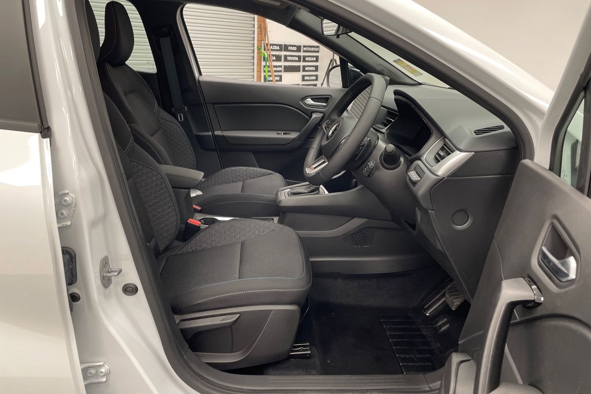 2025 Mitsubishi ASX LS XE