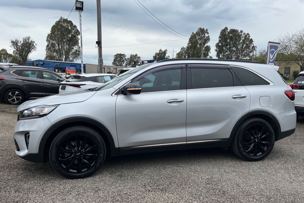 2019 Kia Sorento Black Edition UM