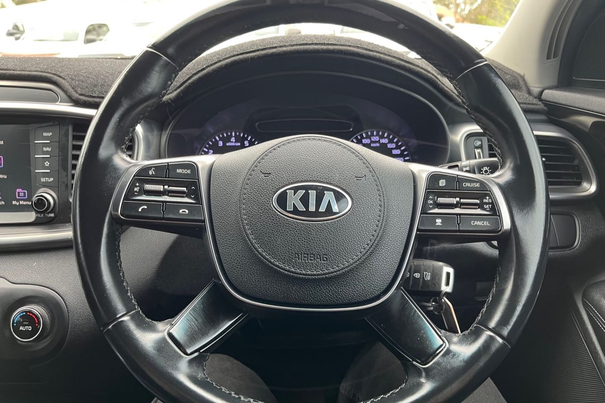 2019 Kia Sorento Black Edition UM