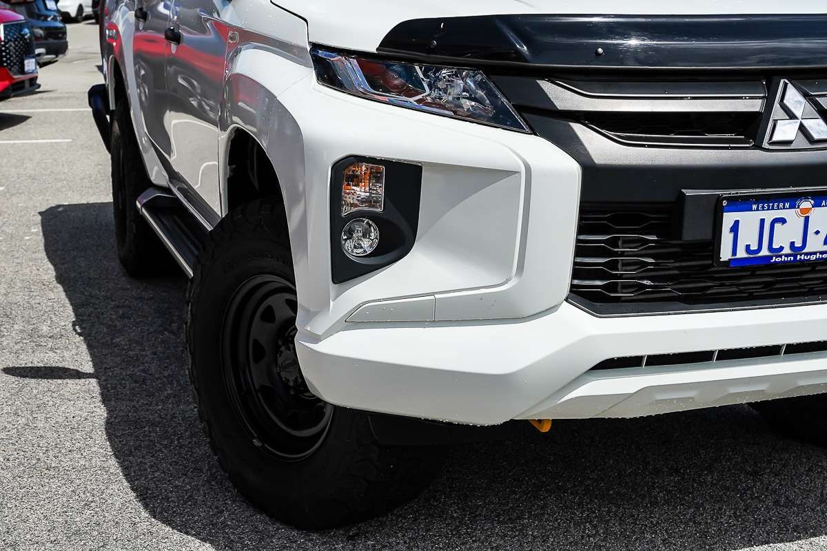 2022 Mitsubishi Triton GLX+ MR 4X4
