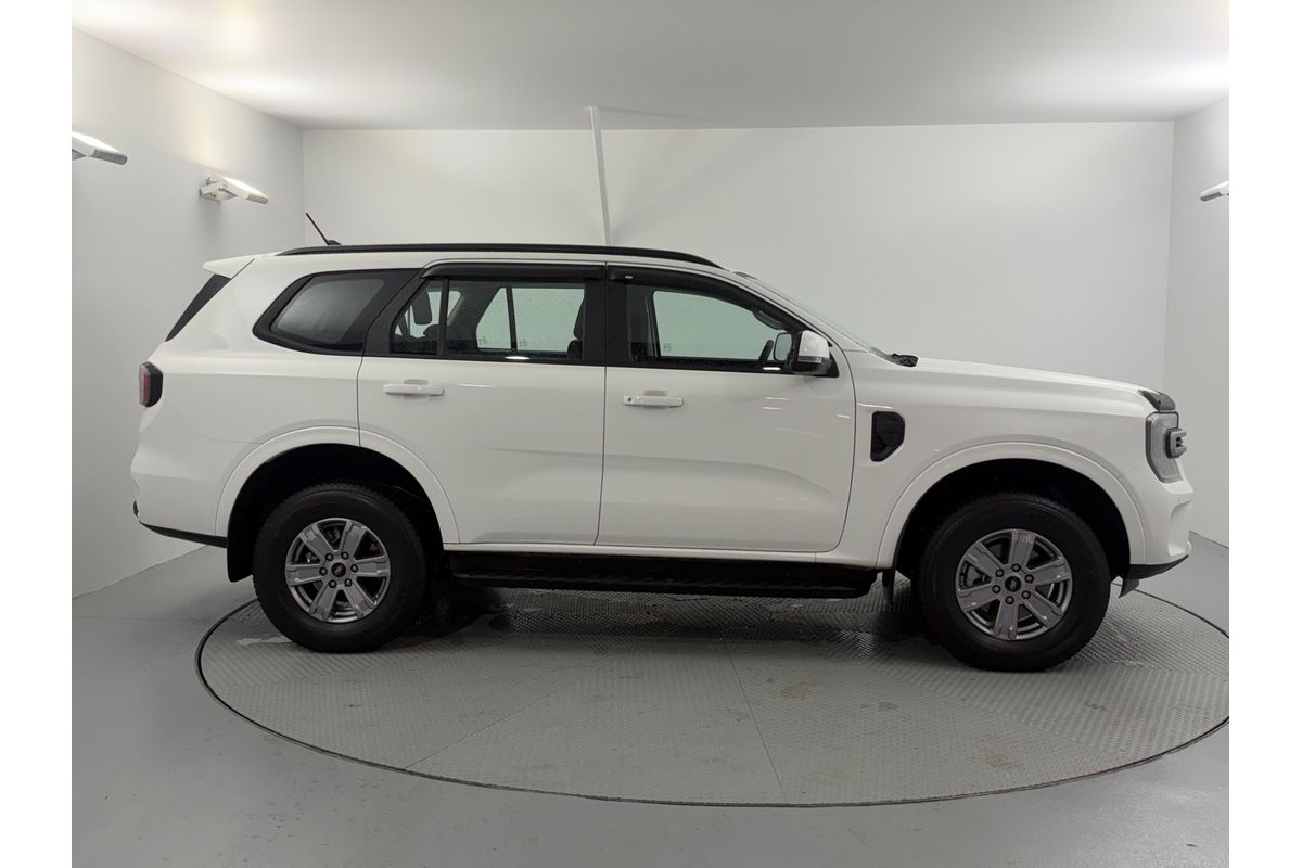 2025 Ford Everest Ambiente 2.0L