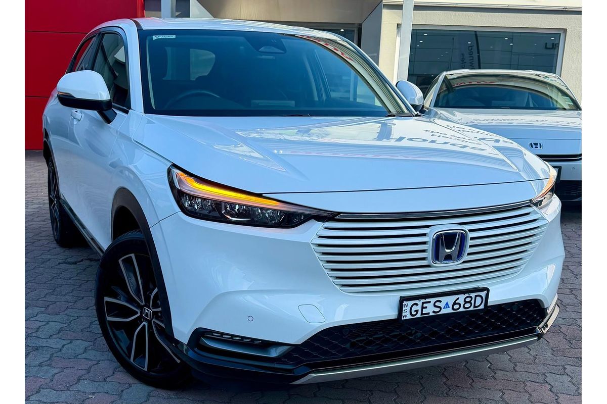 2023 Honda HR-V e:HEV L