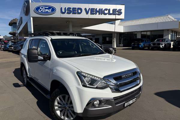 2018 Isuzu MU-X LS-T