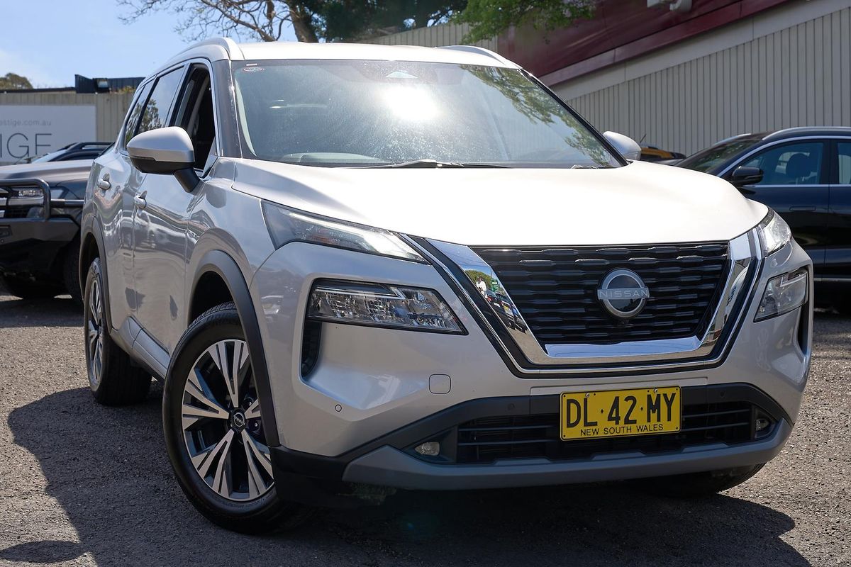 2024 Nissan X-TRAIL ST-L T33