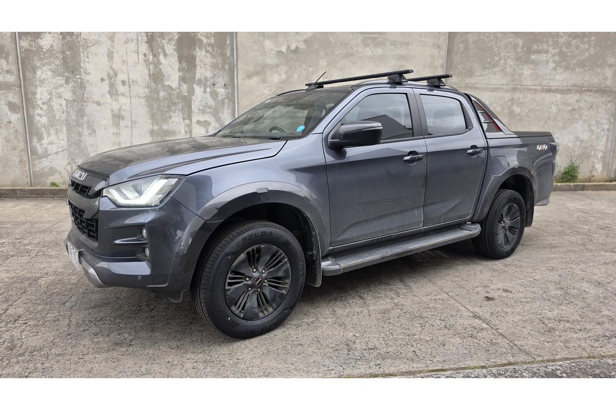2022 Isuzu D-MAX X-TERRAIN 4X4