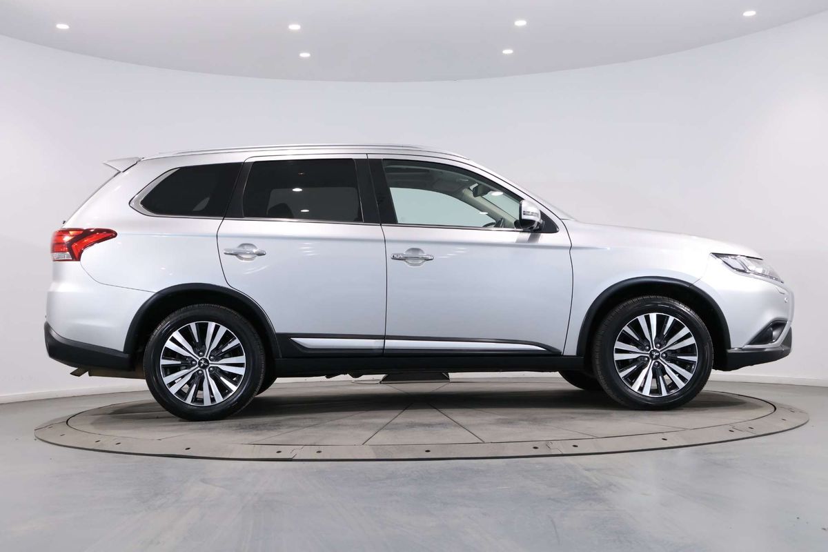 2018 Mitsubishi Outlander Exceed ZL