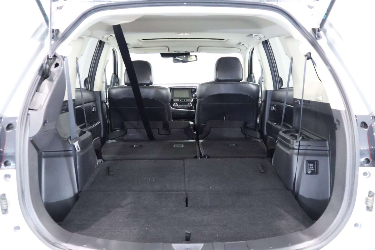 2018 Mitsubishi Outlander Exceed ZL