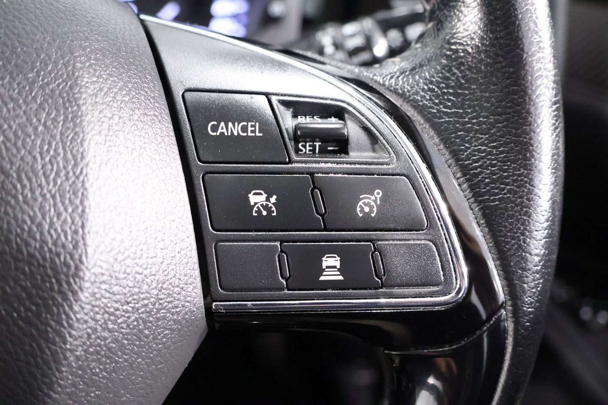 2018 Mitsubishi Outlander Exceed ZL