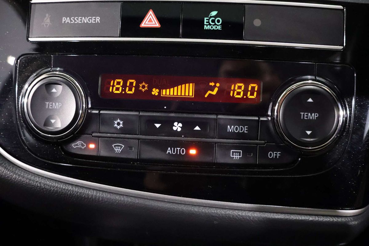 2018 Mitsubishi Outlander Exceed ZL