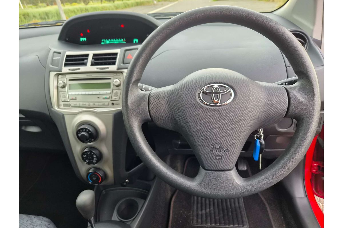 2011 Toyota Yaris YR NCP90R